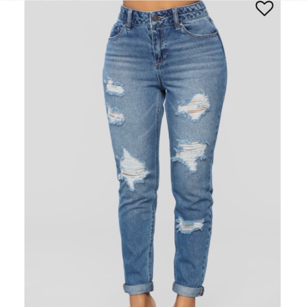 BOYFRIEND JEANS